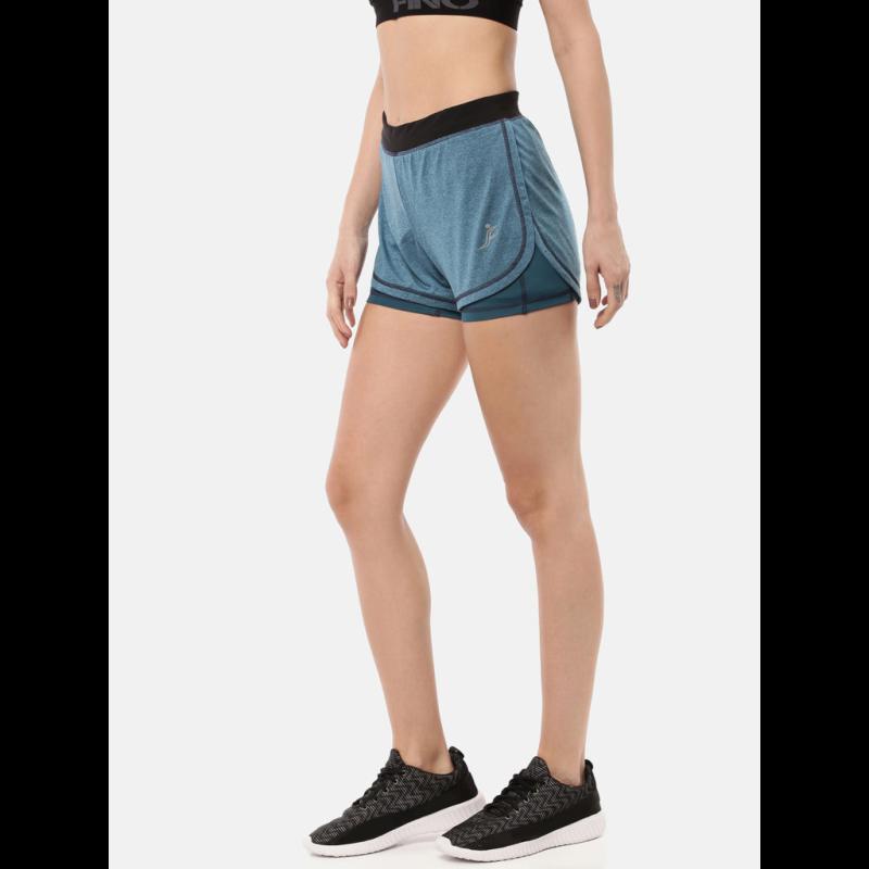 Fino ULTRA RUN 503 Tights Inside Shorts For Comfort & Functionality Mid waist shorts with regular fit with stretchy knit tights underneath.