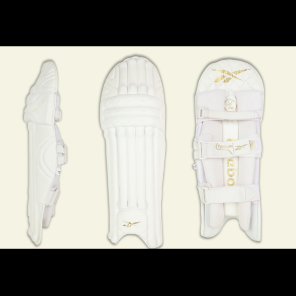 Reebok PLAYERS EDITION Made with extra light weight High Density Foam (HDF) unified wing design