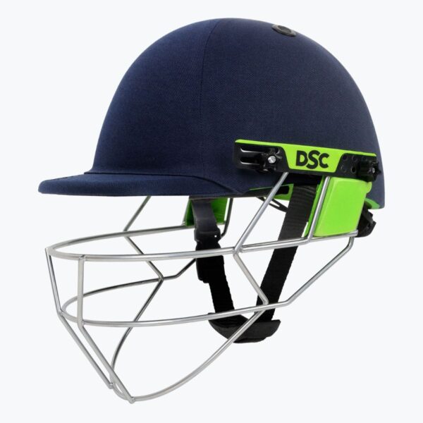 DSC FEARLESS  Edge Pro Cricket Helmet Hardened Powder Coated Fully Adjustable Steel Grill with Molded Ear Flap.